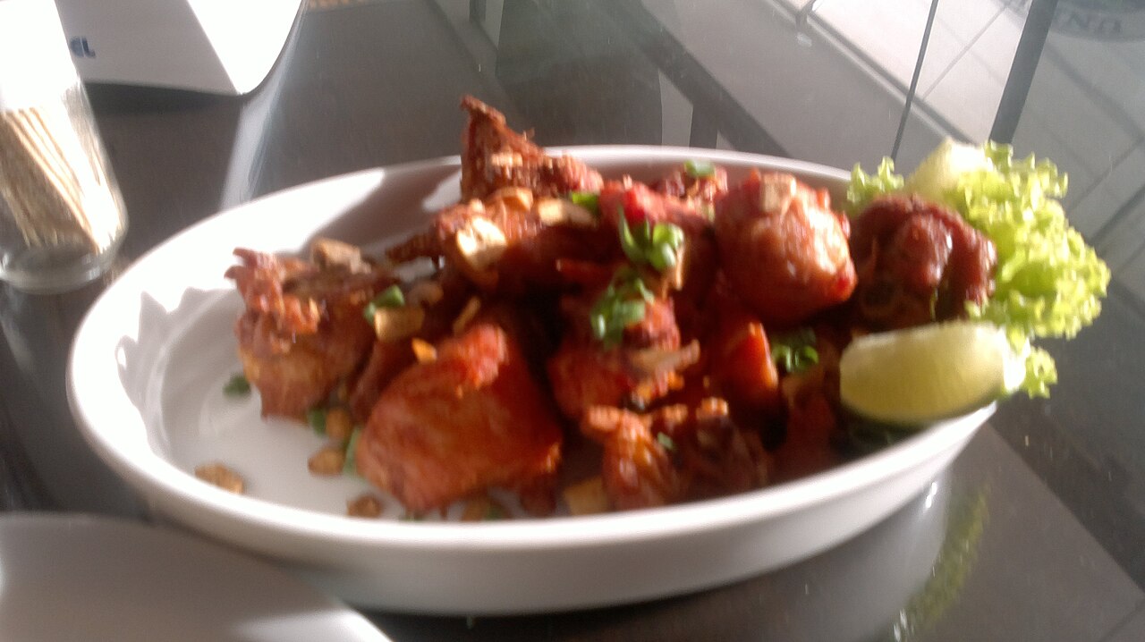 Frango à Passarinho