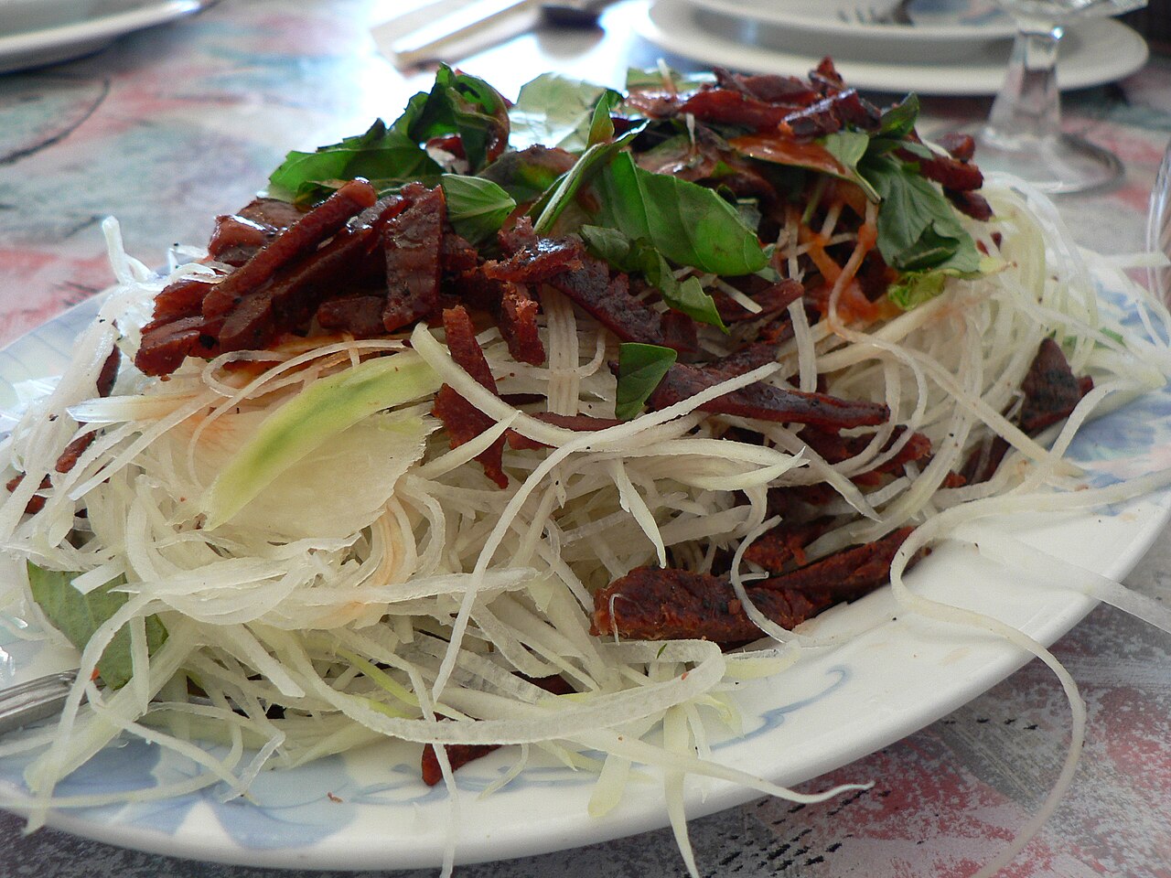 Goi Du Du (Green Papaya Salad)