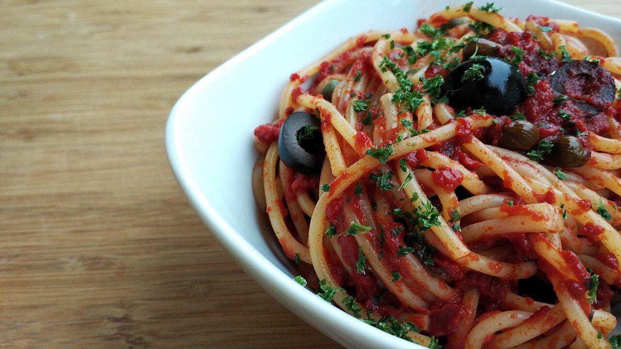 Pasta alla Puttanesca