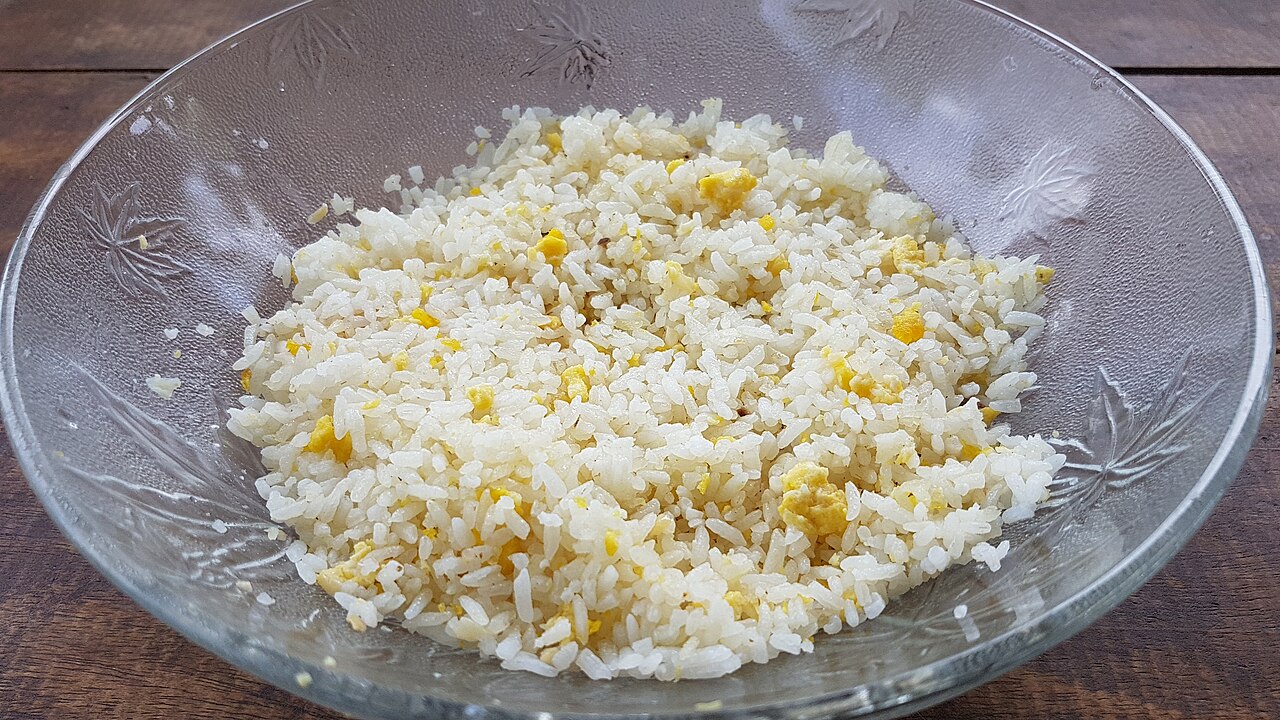 Sinangag (Garlic Fried Rice)