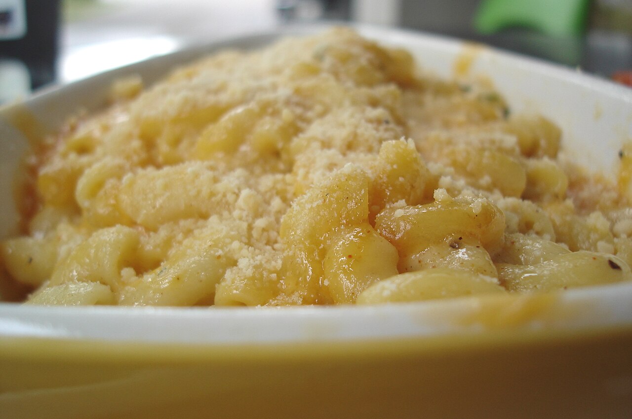 Slow Cooker Mac and Cheese