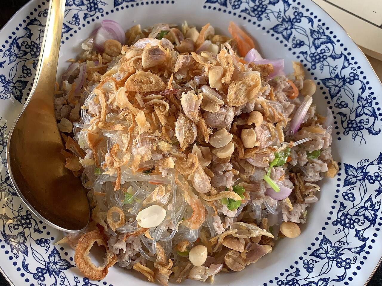Yum Woon Sen